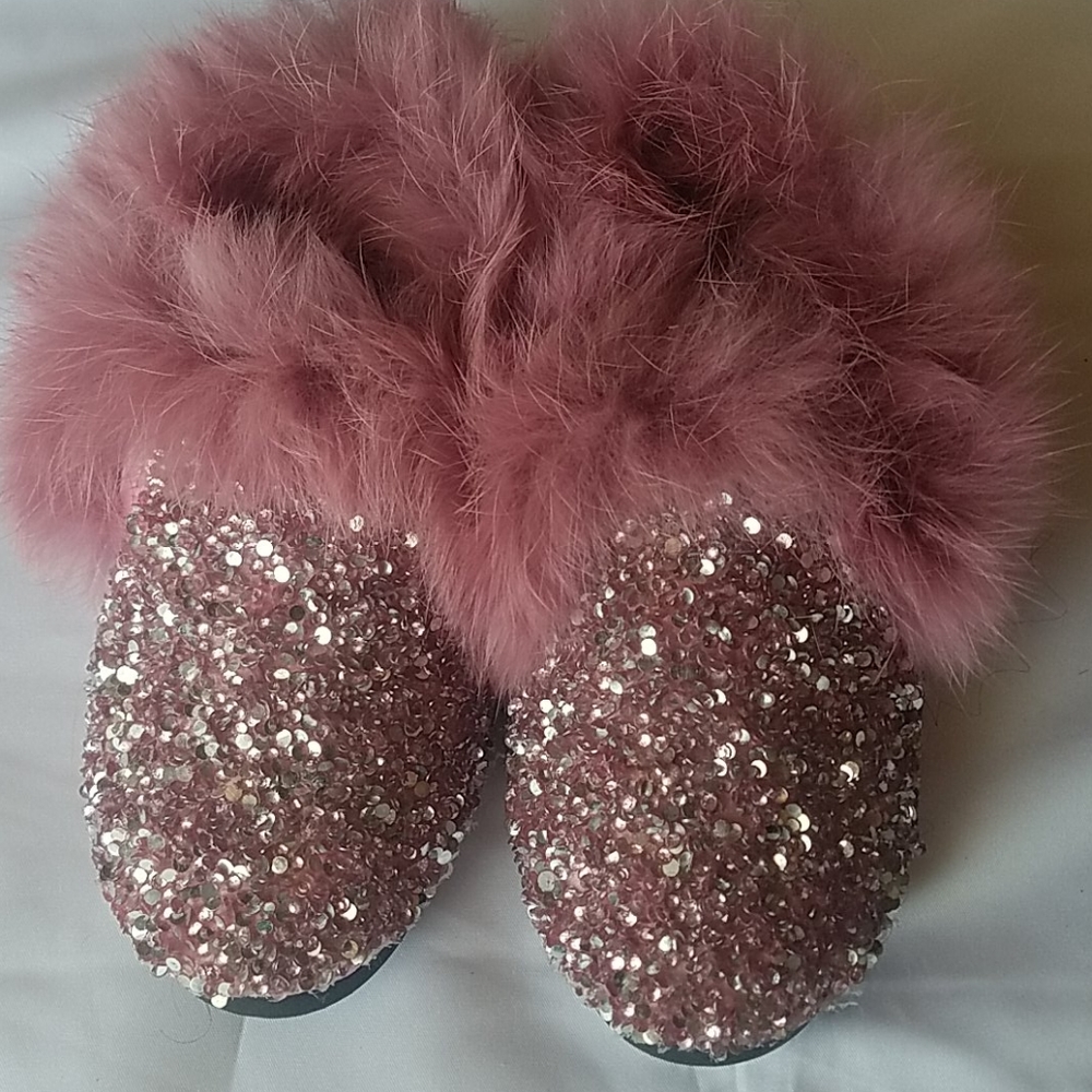 Girls rhinestone moccasins with fur